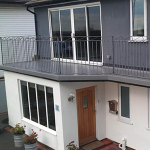 Bays and Balconies-thu